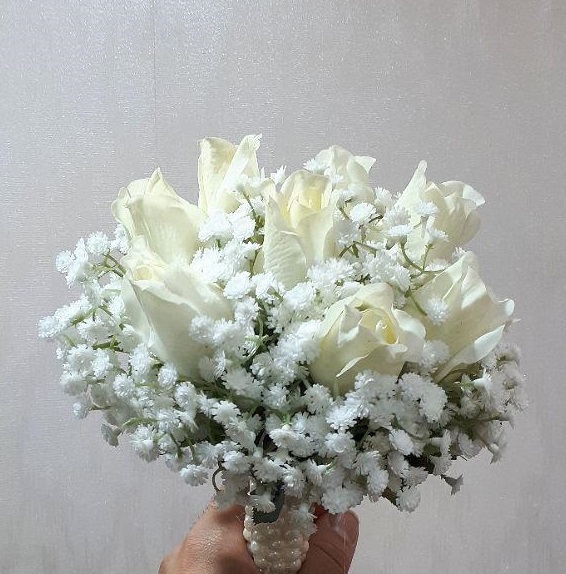 خرید آنلاین و اینترنتی دسته گل رز سفید ژورنال عروس برای جشن عروسی خواستگاری و هدیه در تهران از گلفروشی و فروشگاه انلاین شادیچی