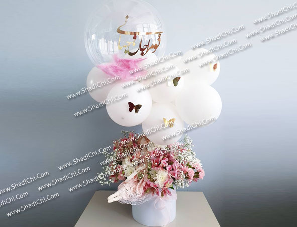 باکس گل با عروسک و بادکنک سفید